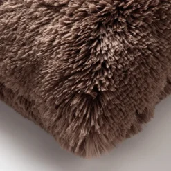 Dutch Decor sierkussen Fluffy bruin 45 x 45 x 10 cm