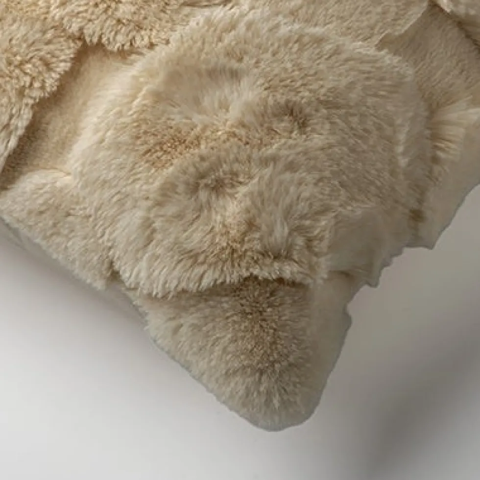 Dutch Decor sierkussen Pom beige 45 x 45 cm