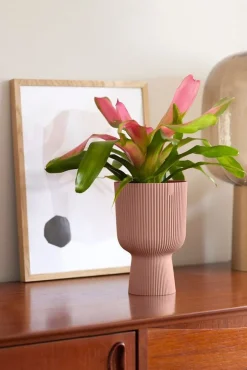 Elho bloempot op voet Vibes roze D 13,9 H 21 cm