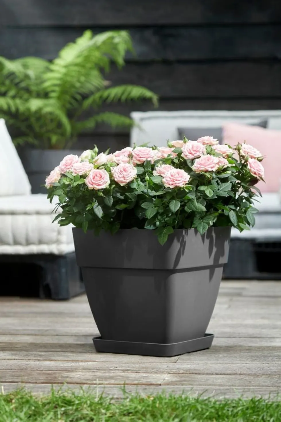 Elho bloempot Vibia Campana antraciet 28,8 x 28,8 x 28,2 cm
