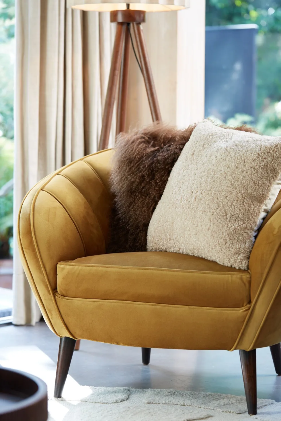 Light & Living sierkussen Lina beige 45 x 45 cm