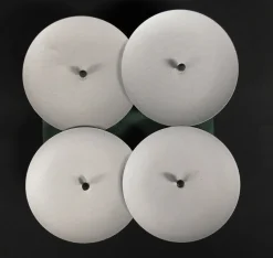 4 metalen stekers voor kaarshouders D 7 cm zilver