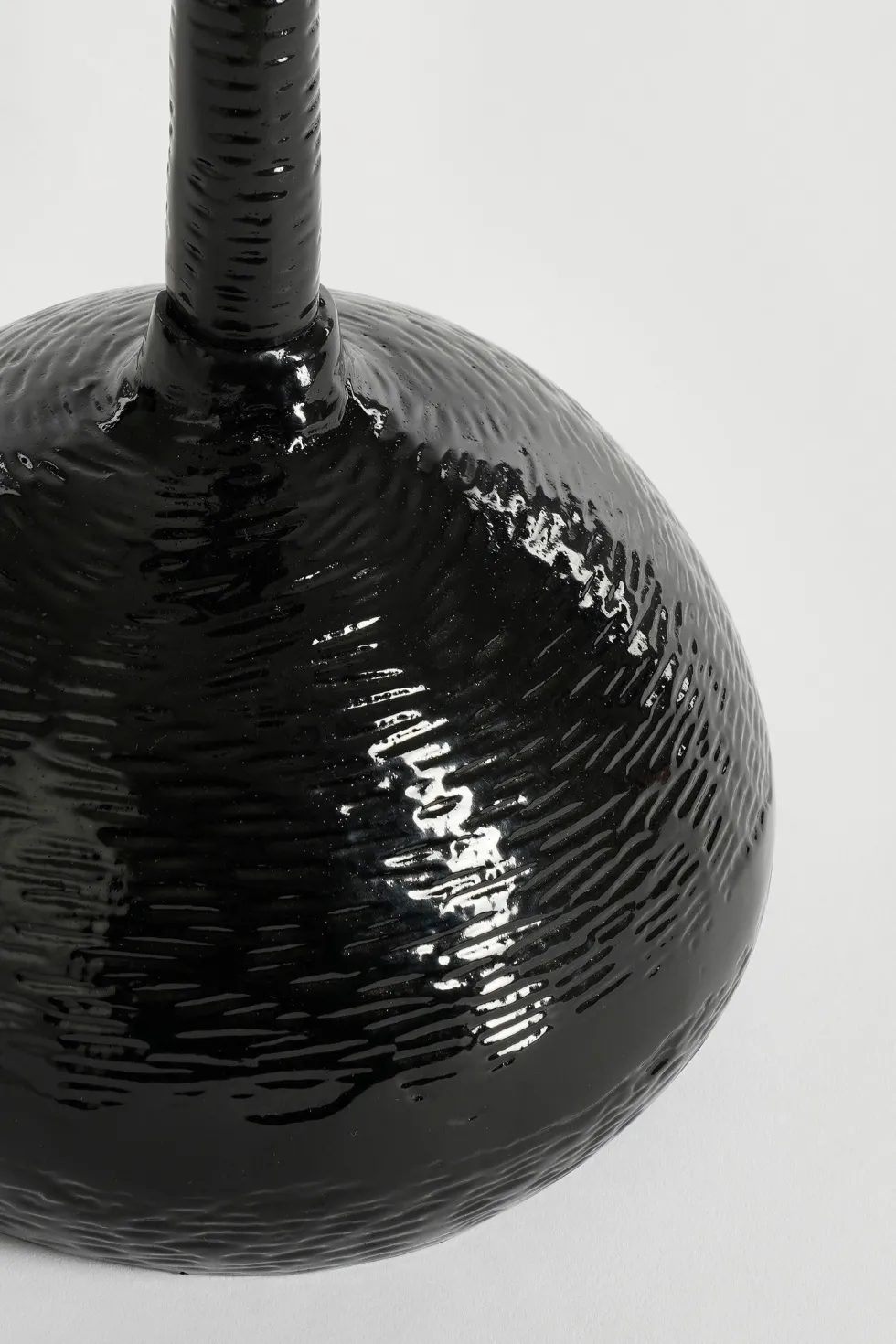 Mica Decorations bijzettafel Colin zwart D 34 H 58 cm